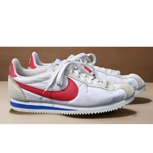 WOMENS 7 Nike Classic "Forrest Gump" Cortez Leather 'White Red' 898280-100